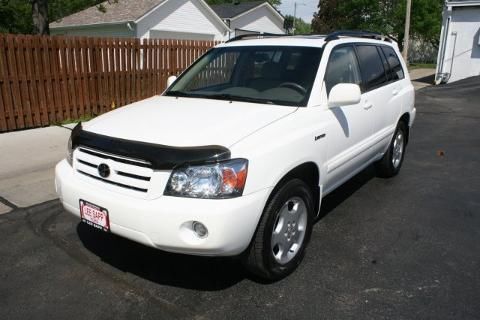 2004 TOYOTA HIGHLANDER 4 DOOR SUV