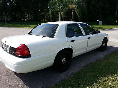 Ford : Crown Victoria LOW MILEAGE POLICE INTERCEPTOR