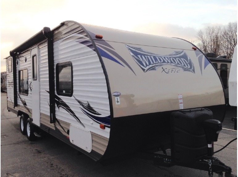 2015 Forest River Wildwood 261BHXL