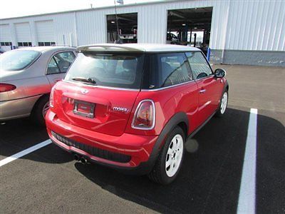Mini : Cooper 2dr Coupe S 2 dr coupe s low miles automatic gasoline 1.6 l 4 cyl red