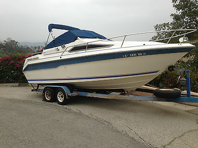 24' Sea Ray Cruiser Newly Build Heads, Runs Perfect. Shower, Head, Stove, Fridge