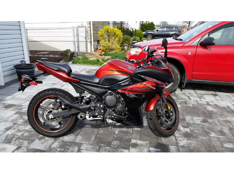 2011 Yamaha Fz6 R