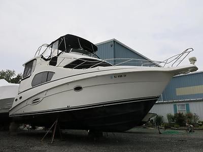 2004 Silverton 35 MY Motor Yacht cruiser boat damaged Project Clean Title