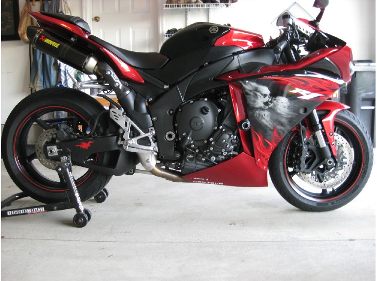 2011 Yamaha Yzf R1