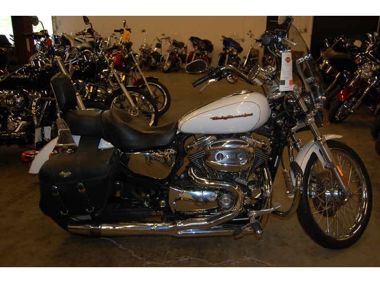 2007 Harley-Davidson XL883C - Sportster 833 Custom