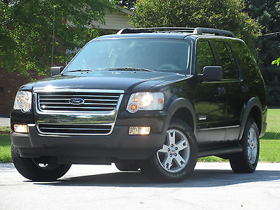 Ford : Explorer CLEAN CARFAX LEATHER ROOF 3RD ROW 4X4 SUPER CLEAN! CLEAN CARFAX LEATHER ROOF 3RD ROW 4X4 SUPER CLEAN!!!