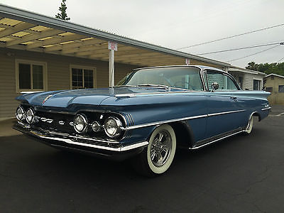 Oldsmobile : Ninety-Eight Holiday Scenicoupe 2 door same as 59 Chevy, 59 Cadillac, 59 Buick, 2 door coupe, totally restored