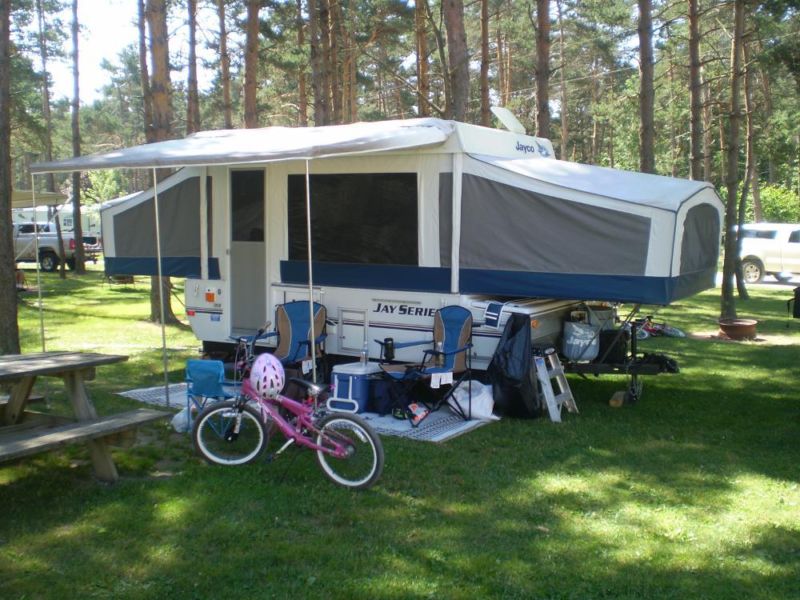 2007 Jayco Popup camper with shower/toilet