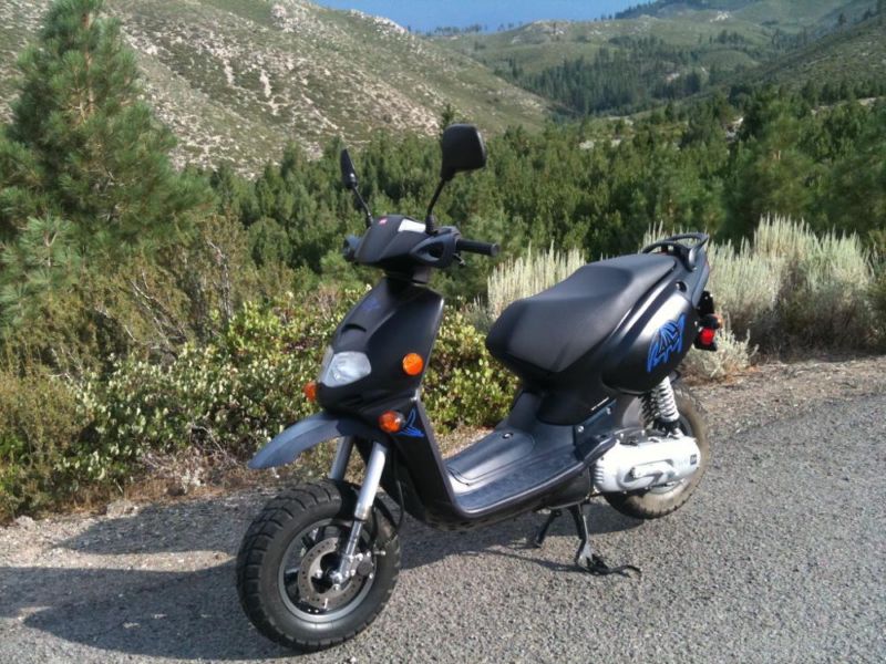 2004 APRILIA Italian Scooter 49cc