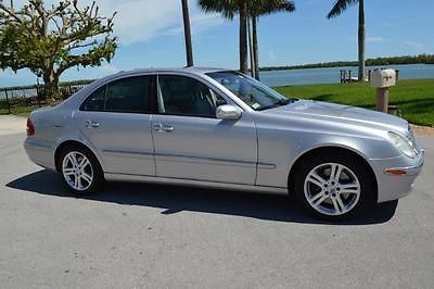 Mercedes-Benz : E-Class Comes with clean CARFAX, 4-Matic, extremely well taken care of, very clean