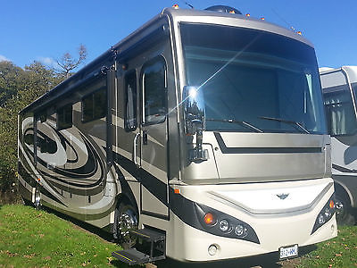 2011 Fleetwood Expedition 38B Class A Diesel Bunkhouse RV