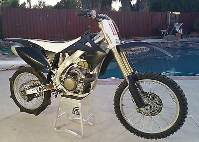 Honda : CRF 2006 honda crf 450 r 450 excellent condition low mileage