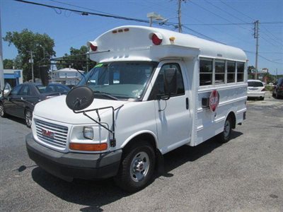 GMC : Savana School Bus 2003 gmc savana 3500 14 passenger thomas school bus low miles 1 corp owner