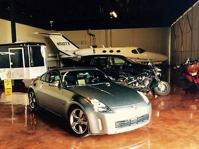Nissan : 350Z 35th anniversary  2005 nissan 350 z 35 th anniversary edition coupe 2 door 3.5 l