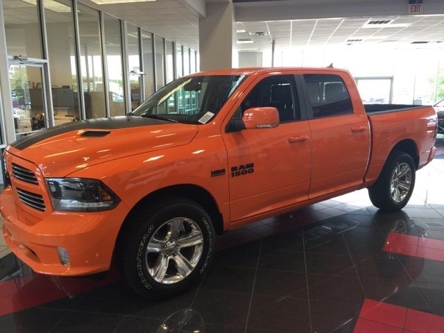 Dodge : Ram 1500 Sport Sport New Truck 5.7L GPS Navigation nav hemi  ignition orange leather 5.7 crew 1