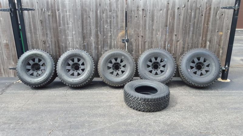 Hummer H2     6 New Tires     5 Used Rims    Excellent Condition !!!