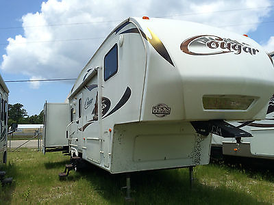 2010 KEYSTONE COUGAR FIFTH WHEEL