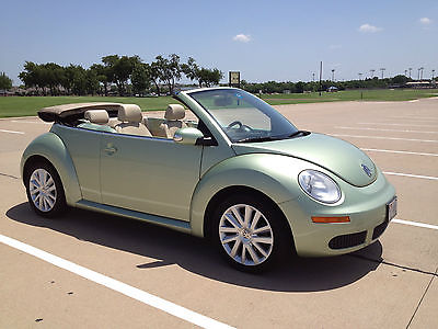 Volkswagen : Beetle-New 2-Door Coupe 2008 volkswagen beetle se convertible 2 door 2.5 l