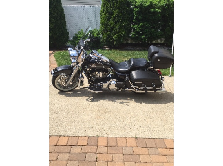 2009 Harley-Davidson Road King CLASSIC