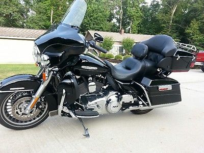 Harley-Davidson : Touring 2011 harley ultra classic limited one owner