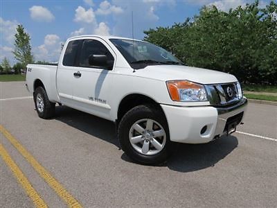 Nissan : Titan 4WD King Cab SWB SV 67343 miles fwd 12 vold power outlet aux input energy absorbing steering column
