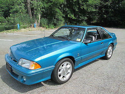 Ford : Mustang SVT Cobra Hatchback 2-Door 1993 ford mustang cobra showroom condition super low miles