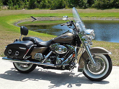 Harley-Davidson : Touring 2005 harley davidson flhrc road king classic only 3 k actual miles flawless