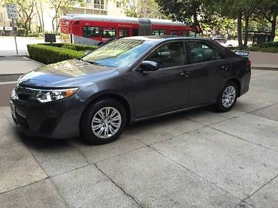 Toyota : Camry LE 2014 gray toyota camry le grey interior with only 4 000 miles like new