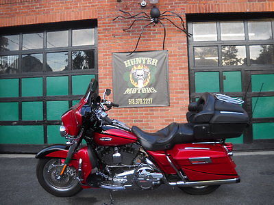 Harley-Davidson : Touring 2007 harley davidson flhtcuse 2 screamin eagle 110 cu 6 speed exceptional bike