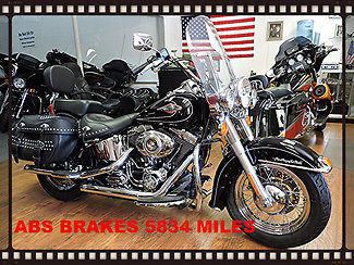 Harley-Davidson : Softail 2011 harley davidson heritage softail classic flstc