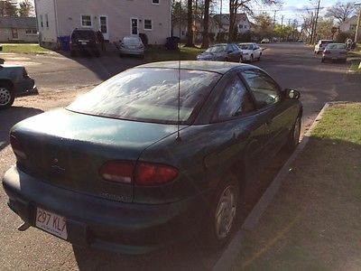 Chevrolet : Cavalier Coupe 1998 chevy cavalier for parts mechanics in running condition