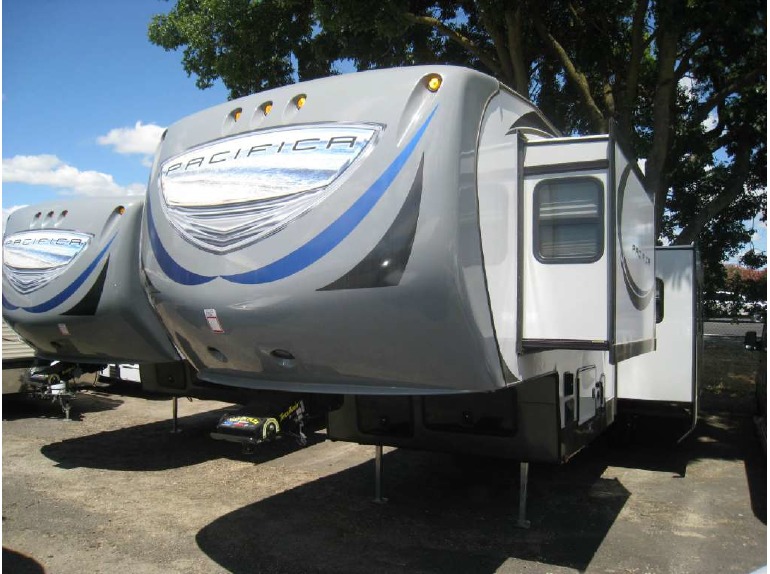 2016 Pacific Coachworks Pacifica 295RK