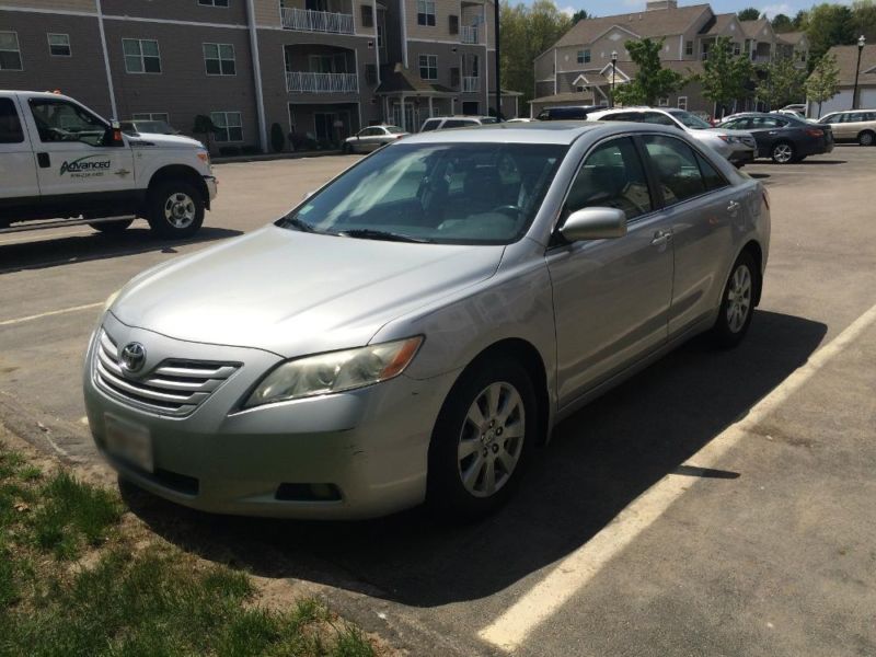 2007 Silver Toyota Camry XLE