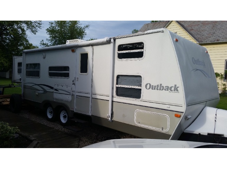 2004 Keystone Outback 26RS