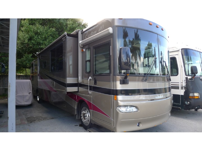 2005 Winnebago JOURNEY 39K