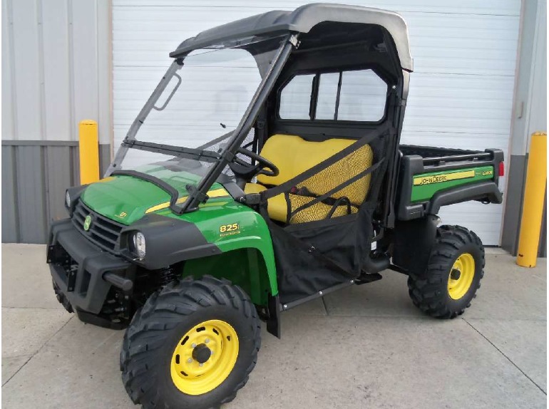 2015 John Deere Gator XUV 825i Power Steering