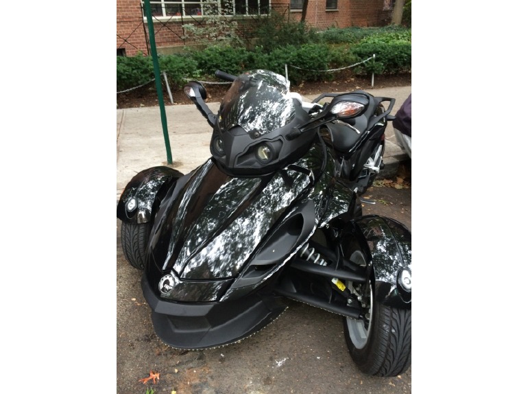 2012 Can-Am Spyder RS SM5