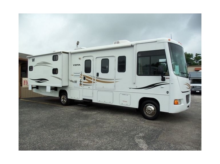 2011 Winnebago VISTA 32K