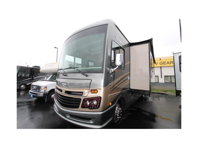 2016 Fleetwood Bounder 33C