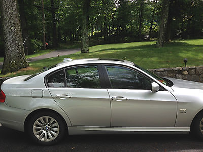 BMW : 3-Series 4 door Sedan 2009 bmw 328 xi w cold weather and premium package only 45 k miles