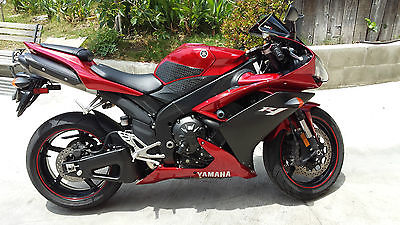 Yamaha : YZF-R yamaha R1 red 2007