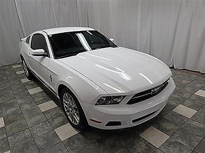 Ford : Mustang 2dr Coupe V6 2012 ford mustang v 6 coupe 29 k heated leather clean rear view camera