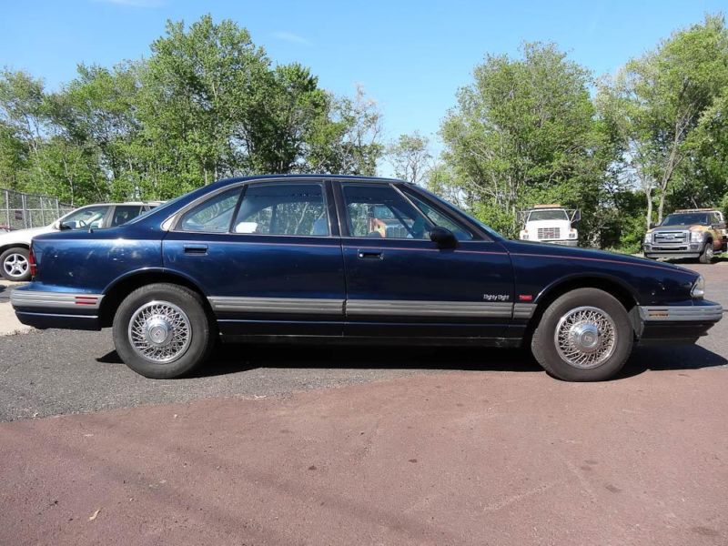 1992 Oldsmobile 88 Royale