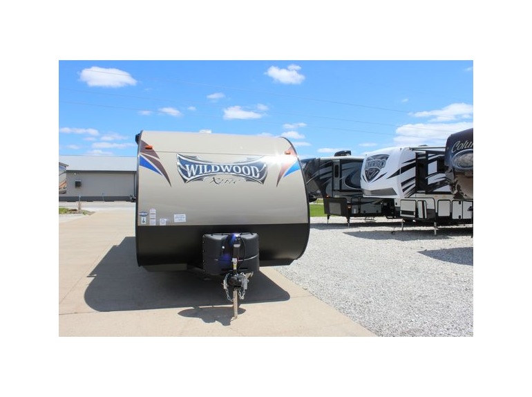2016 Forest River Wildwood 261BHXL