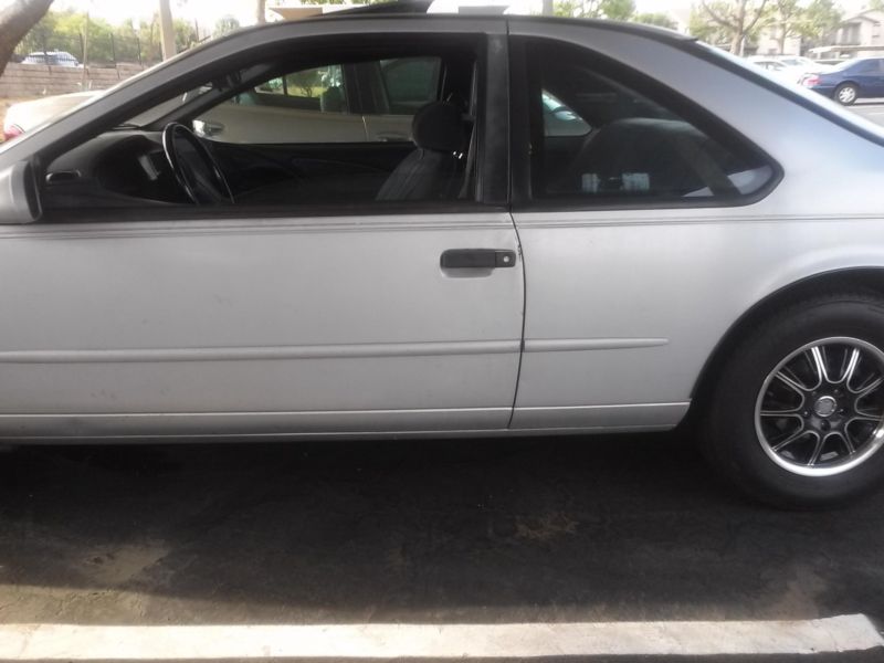 1995 Ford Thunderbird