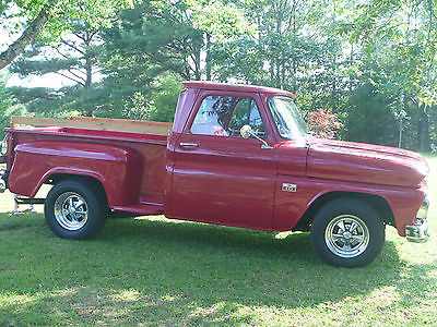 Chevrolet : C-10 Regular Cab with Stepside Bed 1966 chevy c 10 step side pickup truck