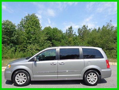 Chrysler : Town & Country Touring 2014 touring used 3.6 l v 6 24 v automatic fwd minivan van