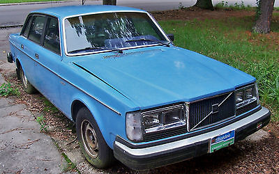 Volvo : 240 None 1981 volvo for parts b 21 gas rebuilt transmission not running