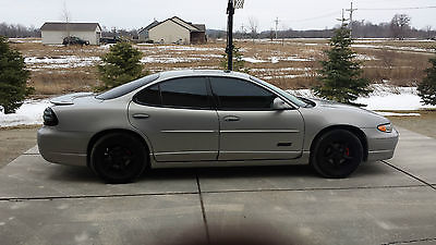 Pontiac : Grand Prix GTP 2000 pontiac grand prix gtp sedan 4 door 3.8 l