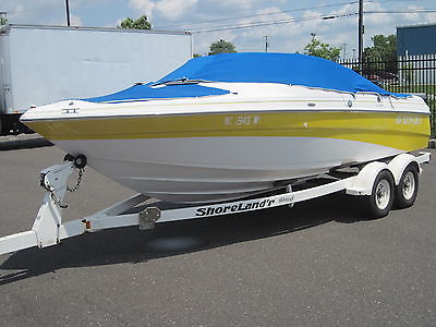 1998 DONZI 19ft Bowrider Ski/Pleasure Extremely Low Hours Beautiful